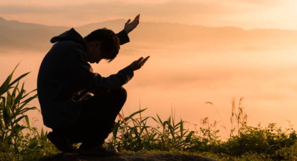 Morning Prayers to Begin the Day with God