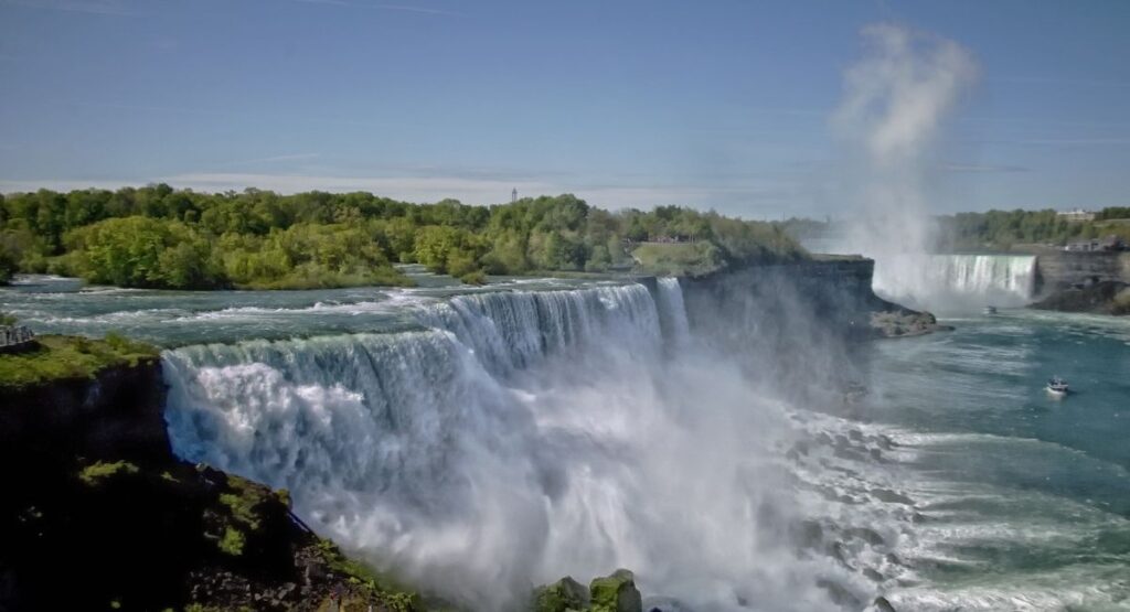 Waterfall Wonders: A Little Wonder… Waterfalls, Lakes & Nature from 10+ Countries