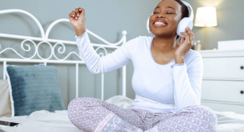 Why Nighttime Quotes Improve Sleep and Emotional Balance